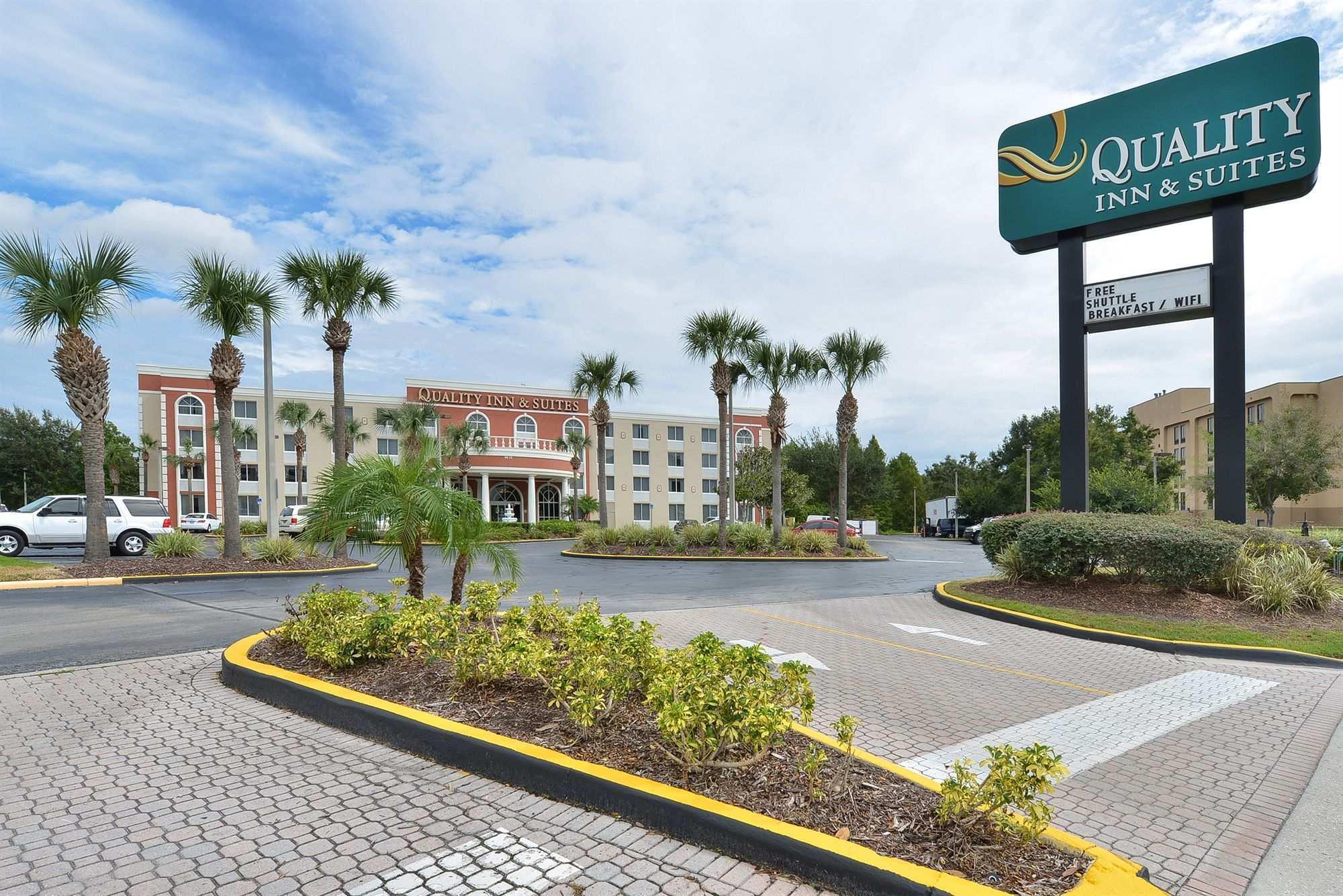 Quality Inn & Suites Near The Theme Parks Orlando Exterior foto