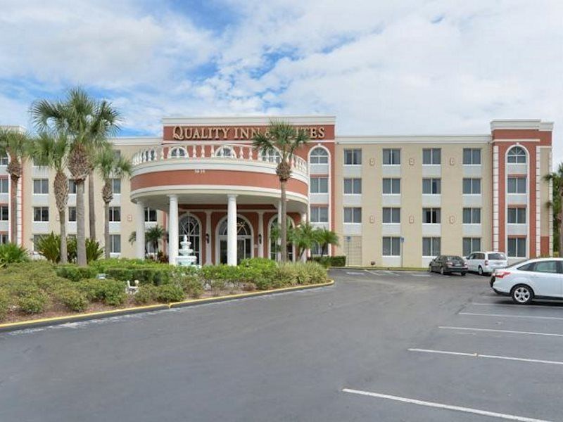 Quality Inn & Suites Near The Theme Parks Orlando Exterior foto